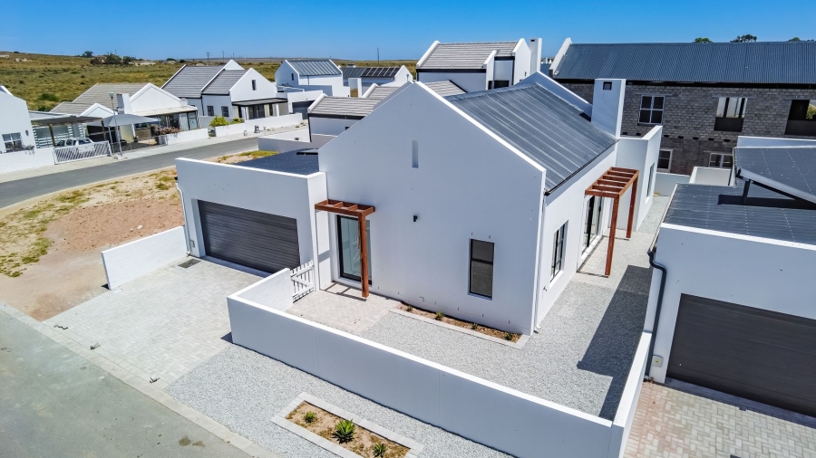 3 Bedroom Property for Sale in Britannia Beach Estate Western Cape